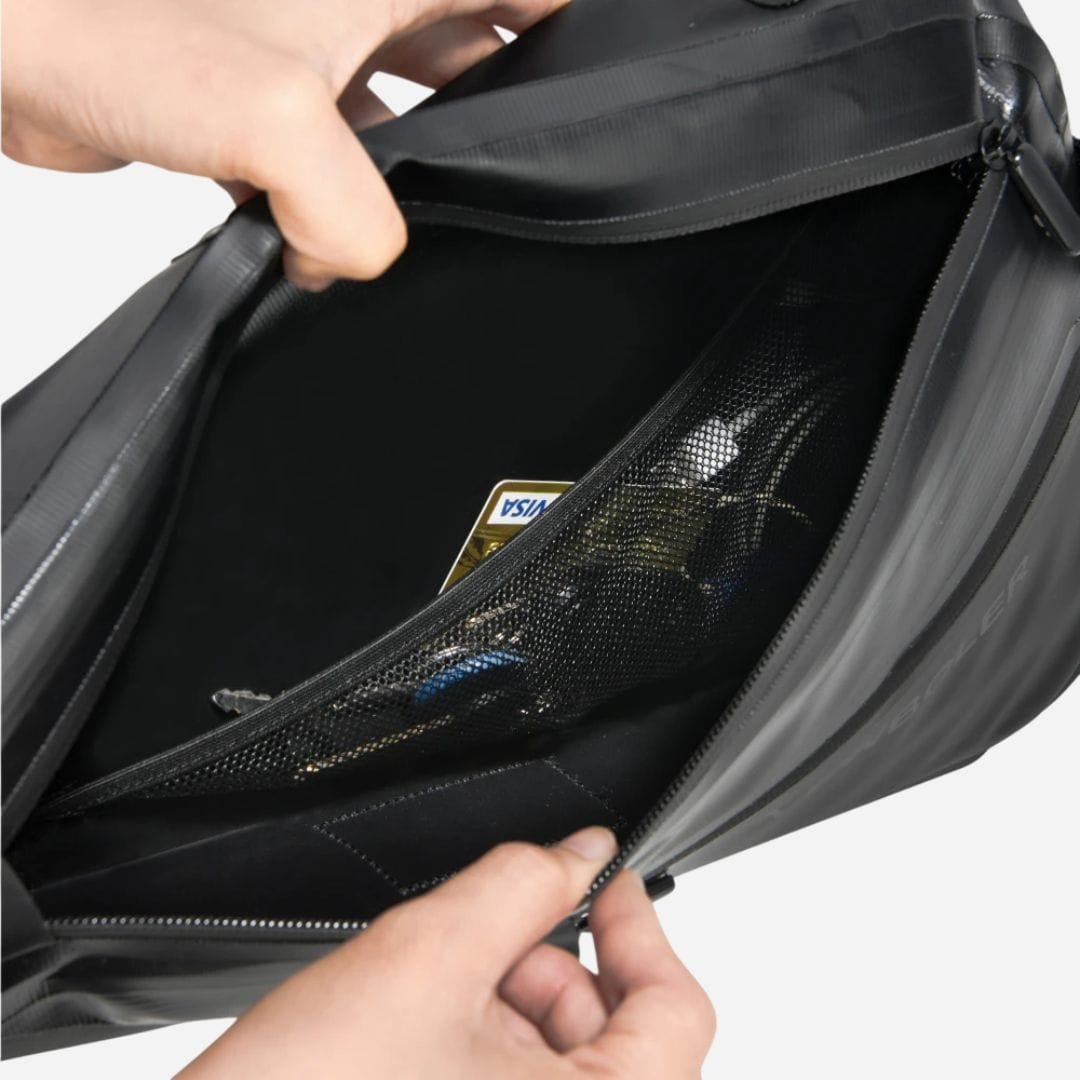 Sacoche cadre vélo Vélotaf Urbain imperméable | Fixation 3 points - 3,3L